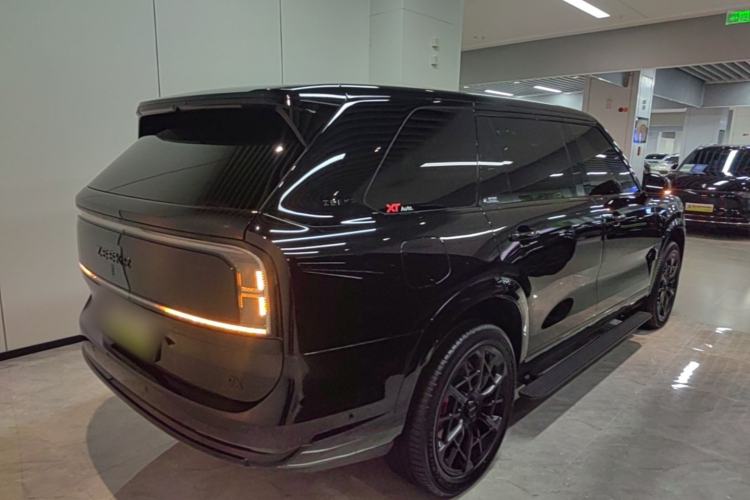 Used Zeekr 9X 2025 Moon Black Edition 70kWh Rear Right 45 Deg