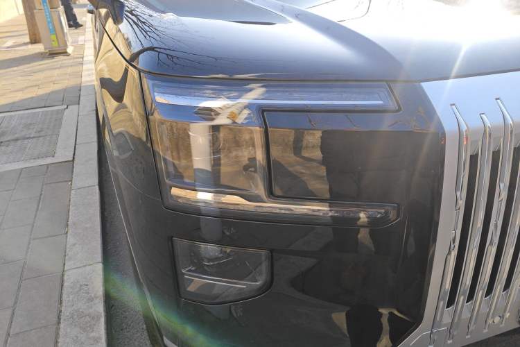 Used Zeekr 9X 2025 Ultra Edition 70kWh Right Front Headlight