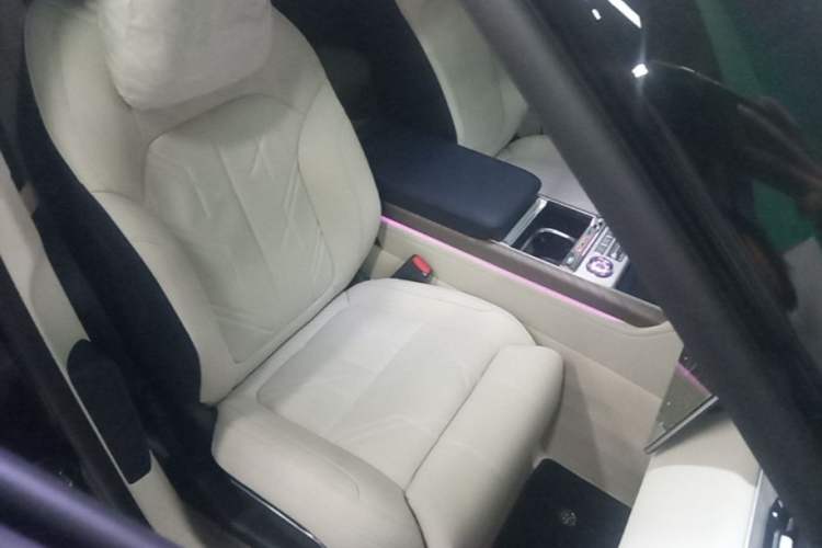 Used Zeekr 9X 2025 Ultra Edition Right Front Seat