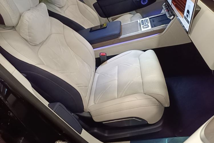 Used Zeekr 9X 2025 Ultra Edition Right Front Seat