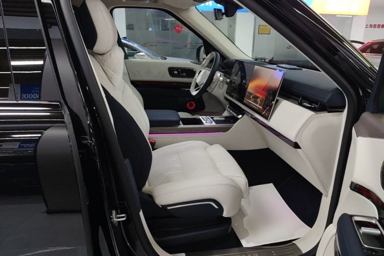 Used Zeekr 9X 2025 Hyper Edition Right Front Seat