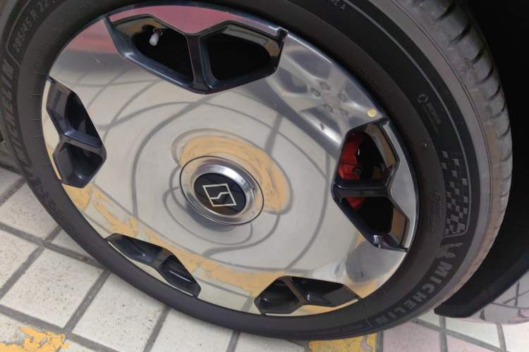 Used Zeekr 9X 2025 Ultra Edition Right Front Wheel Hub