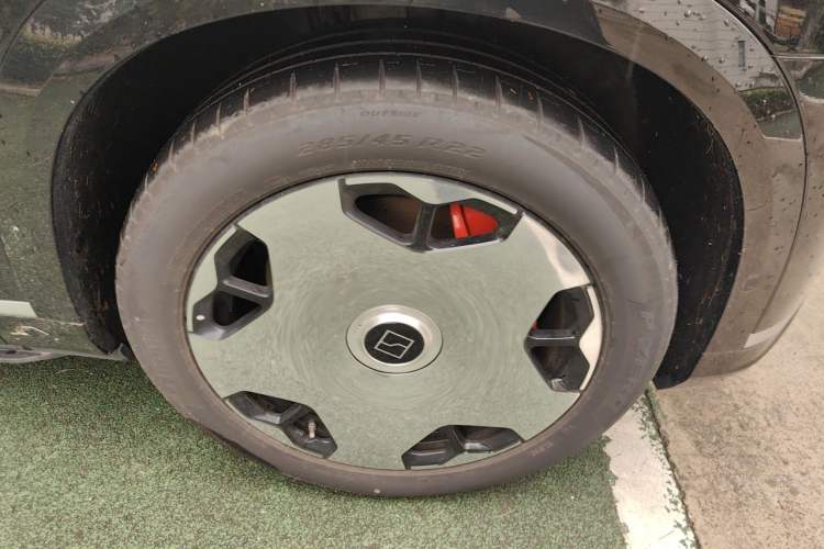 Used Zeekr 9X 2025 Ultra Edition Right Front Wheel Hub