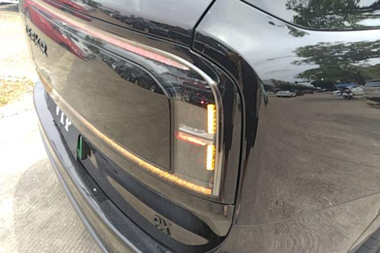 Used Zeekr 9X 2025 Ultra Edition 70kWh Right Rear Taillight