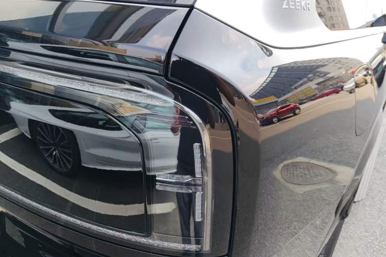 Used Zeekr 9X 2025 Ultra Edition Right Rear Taillight