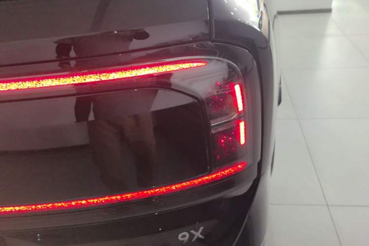 Used Zeekr 9X 2025 Hyper Edition Right Rear Taillight