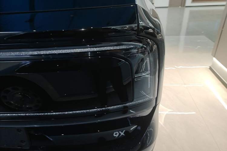 Used Zeekr 9X 2025 Hyper Edition Right Rear Taillight