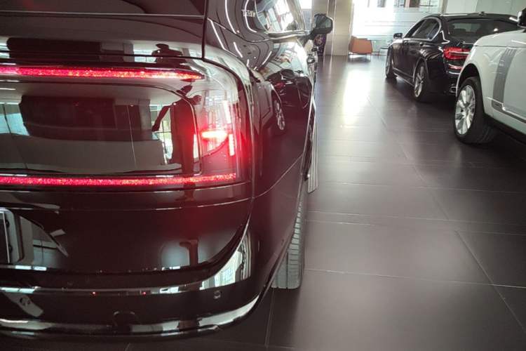 Used Zeekr 9X 2025 Moon Black Edition 70kWh Right Rear Taillight