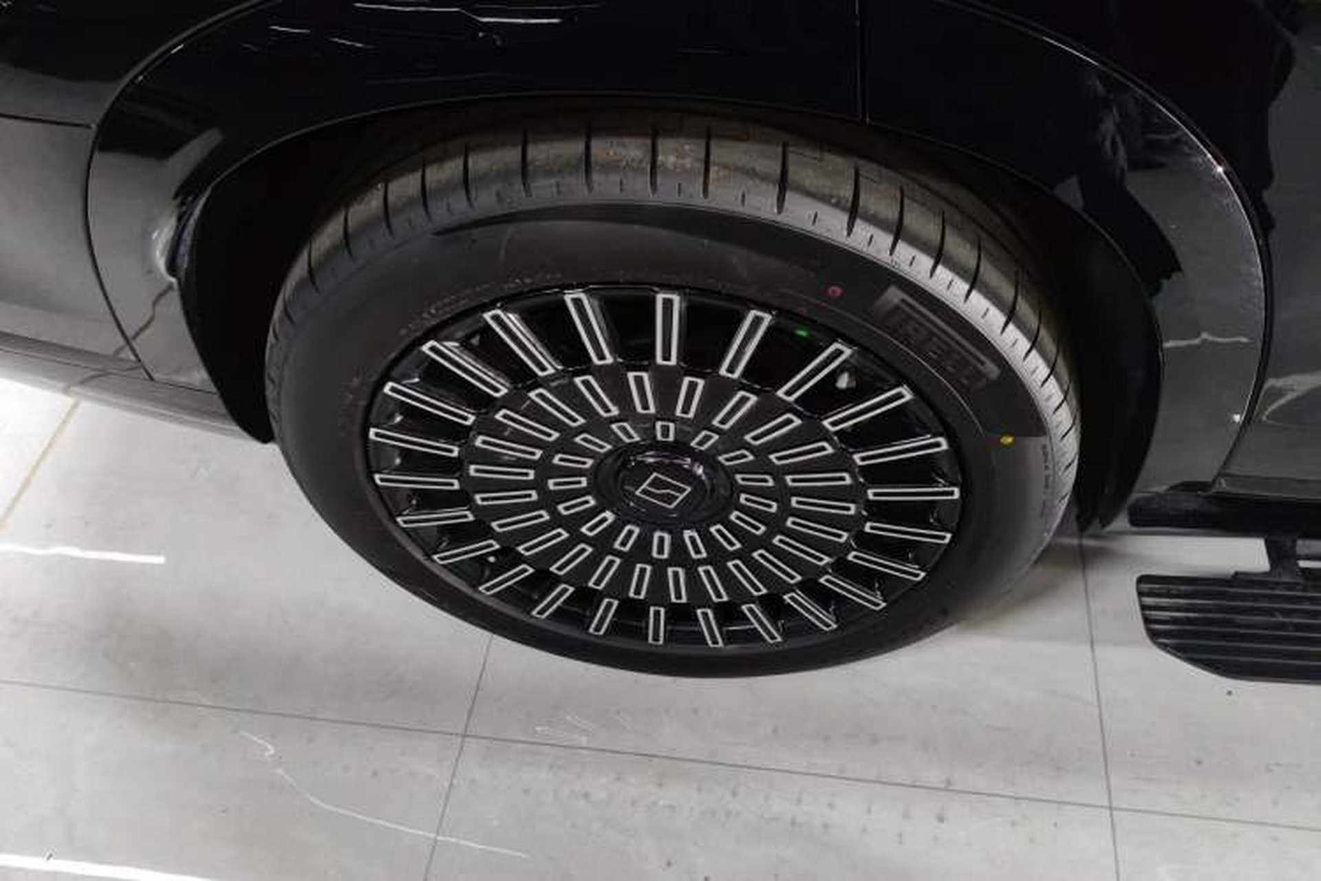 Used Zeekr 9X 2025 Max Edition Right Rear Wheel Hub