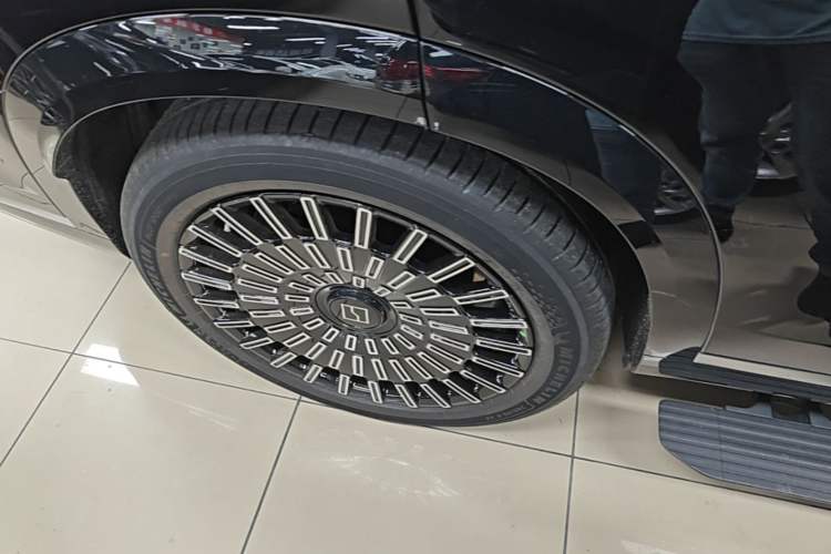 Used Zeekr 9X 2025 Ultra Edition 70kWh Right Rear Wheel Hub