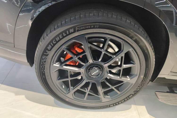 Used Zeekr 9X 2025 Hyper Edition Right Rear Wheel Hub