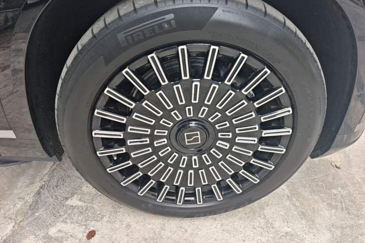 Used Zeekr 9X 2025 Ultra Edition 70kWh Right Rear Wheel Hub