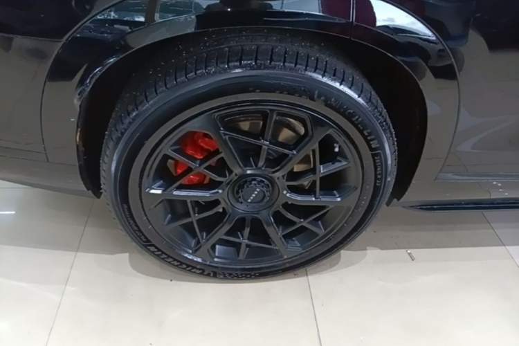 Used Zeekr 9X 2025 Ultra Edition Right Rear Wheel Hub
