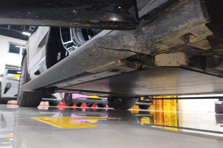Used Zeekr 9X 2025 Ultra Edition 70kWh Right Side Sill
