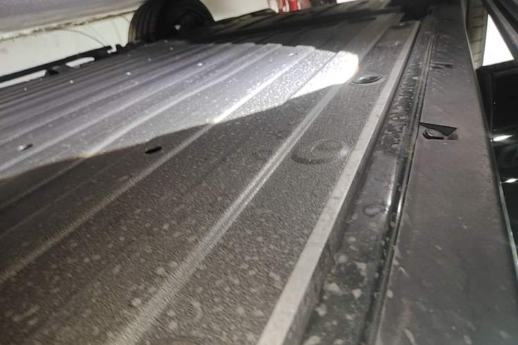 Used Zeekr 9X 2025 Moon Black Edition 70kWh Right Side Sill