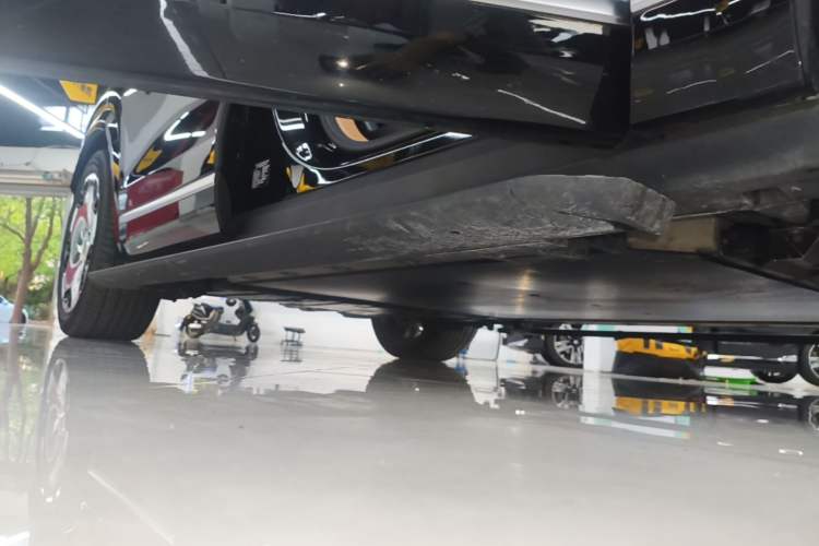 Used Zeekr 9X 2025 Ultra Edition Right Side Sill