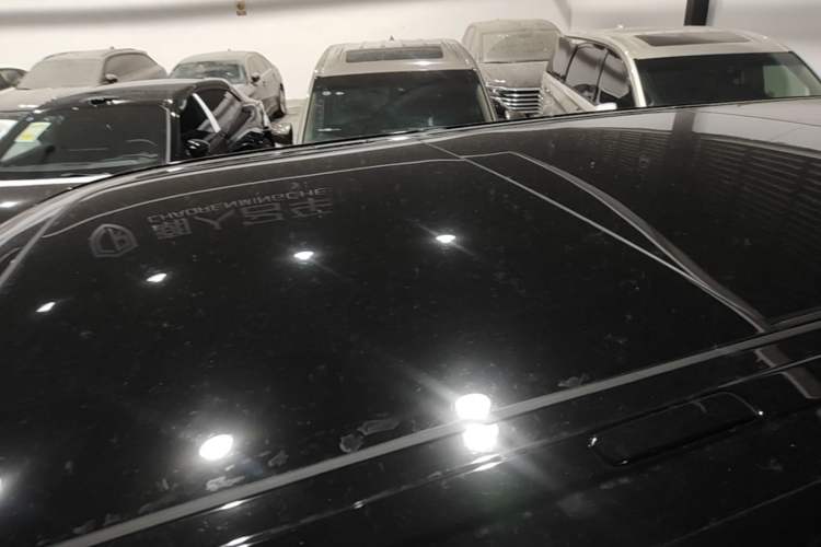 Used Zeekr 9X 2025 Moon Black Edition 70kWh Roof