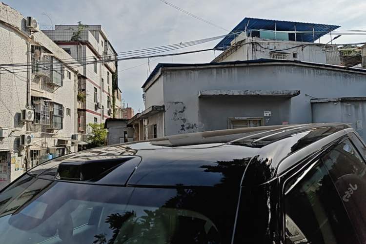 Used Zeekr 9X 2025 Max Edition Roof