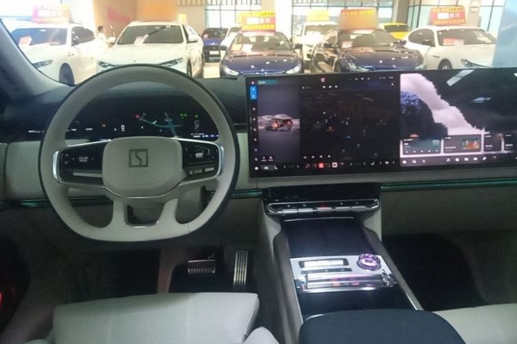 Used Zeekr 9X 2025 Ultra Edition Steering Wheel