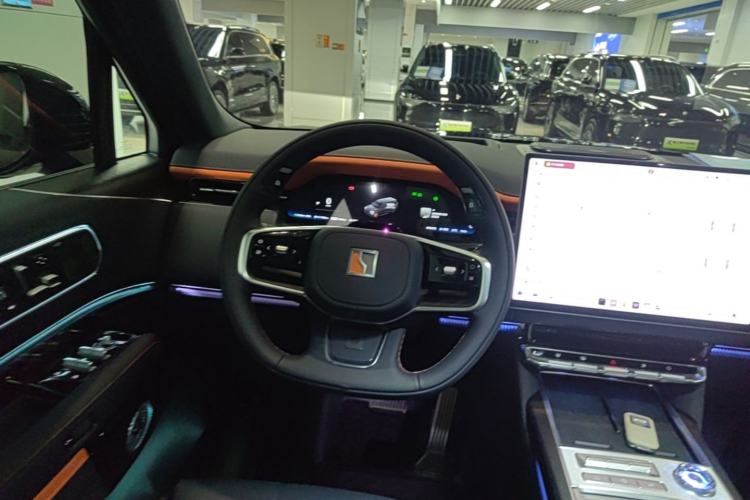Used Zeekr 9X 2025 Moon Black Edition 70kWh Steering Wheel