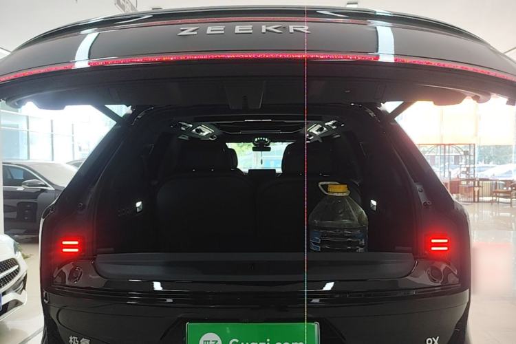 Used Zeekr 9X 2025 Max Edition Trunk
