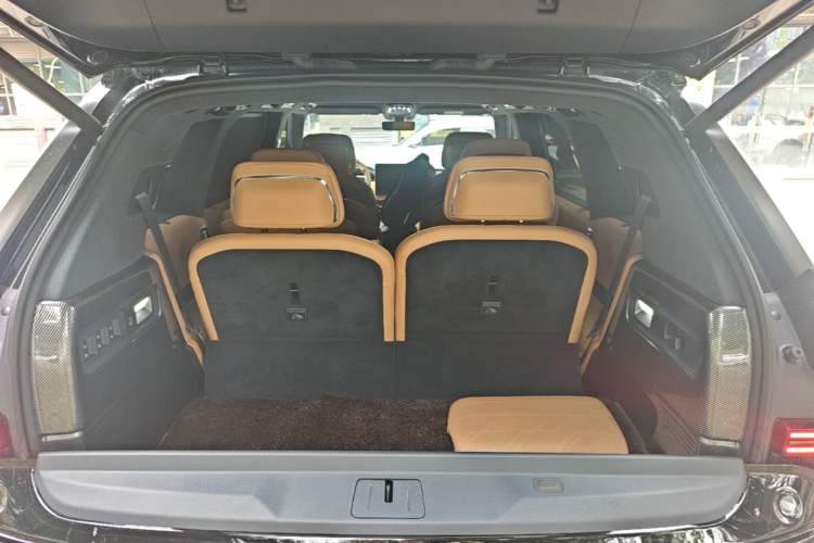 Used Zeekr 9X 2025 Ultra Edition 70kWh Trunk
