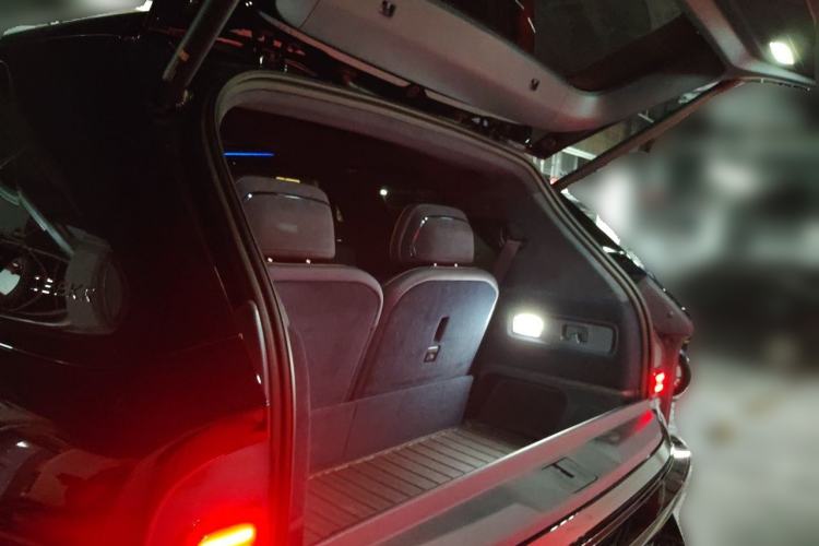 Used Zeekr 9X 2025 Moon Black Edition 70kWh Trunk