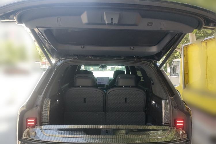 Used Zeekr 9X 2025 Ultra Edition 70kWh Trunk