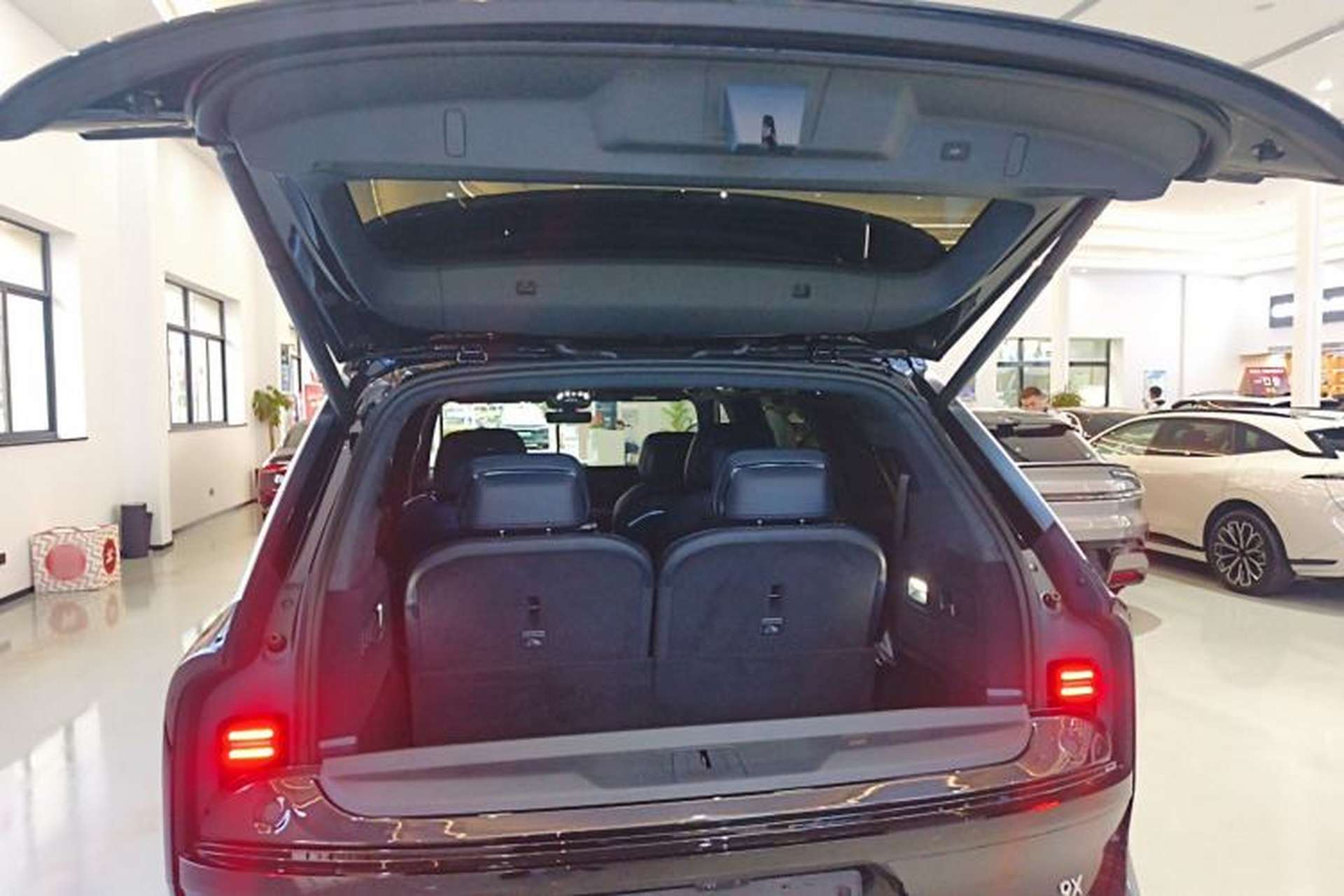 Used Zeekr 9X 2025 Ultra Edition Trunk
