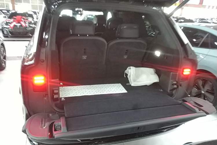 Used Zeekr 9X 2025 Ultra Edition Trunk