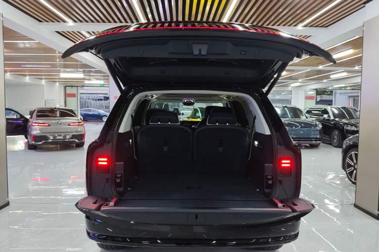 Used Zeekr 9X 2025 Hyper Edition Trunk
