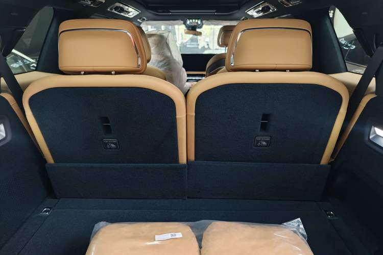 Used Zeekr 9X 2025 Max Edition Trunk