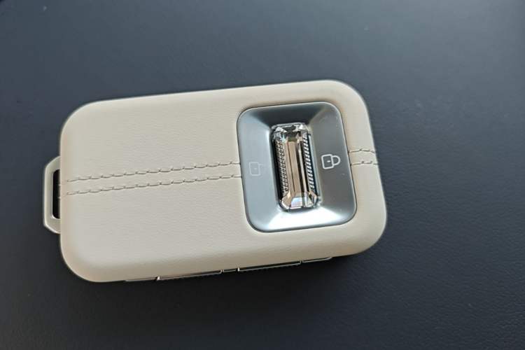 Used Zeekr 9X 2025 Max Edition Vehicle Key