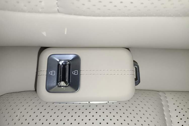 Used Zeekr 9X 2025 Ultra Edition Vehicle Key