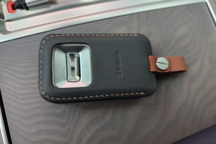 Used Zeekr 9X 2025 Hyper Edition Vehicle Key