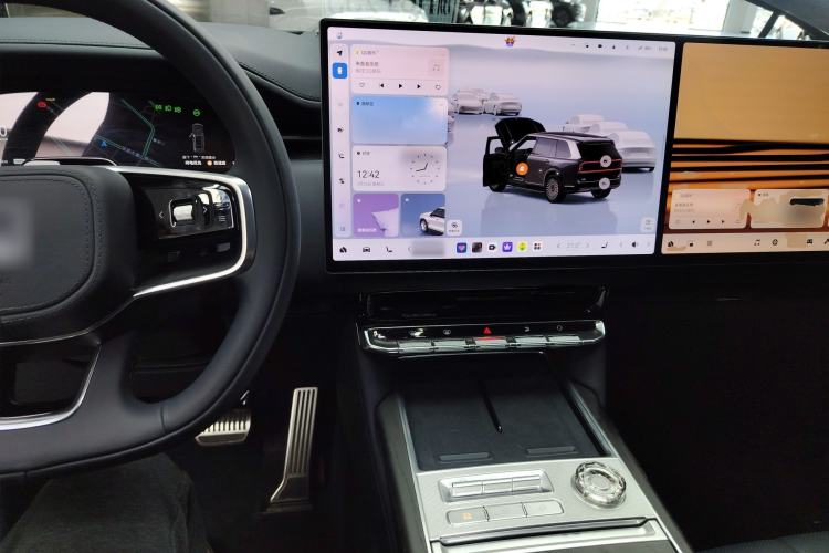 Used Zeekr 9X 2025 Ultra Edition 70kWh Center Console
