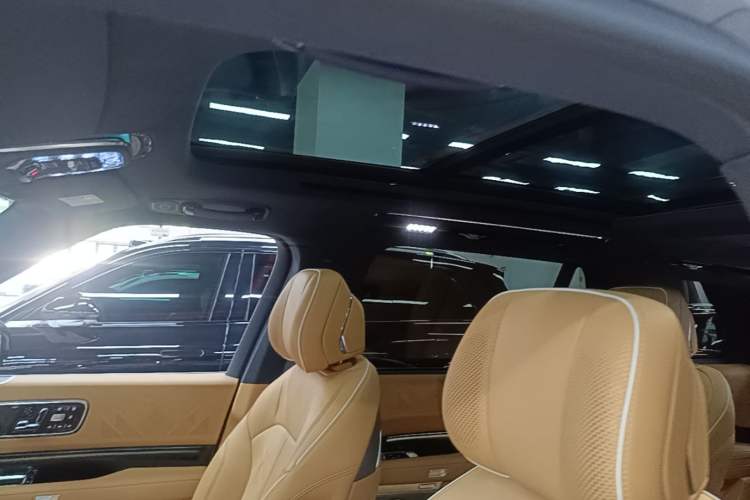 Used Zeekr 9X 2025 Hyper Edition Headliner