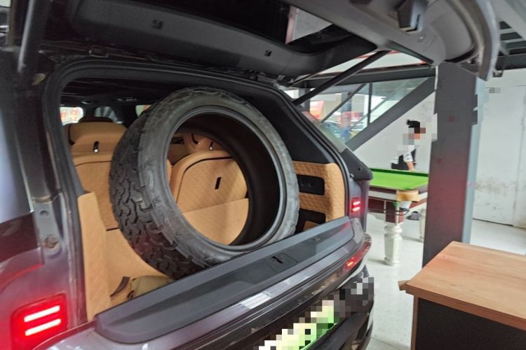 Used Zeekr 9X 2025 Ultra Edition 70kWh Trunk