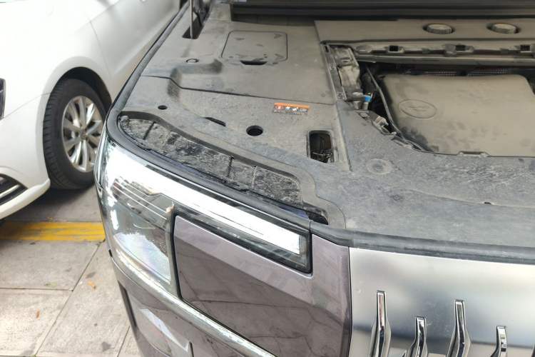 Used Zeekr 9X 2025 Ultra Edition 70kWh Engine Bay Right