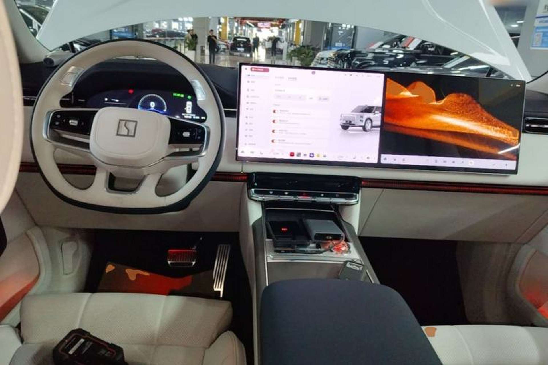 Used Zeekr 9X 2025 Hyper Edition Center Console
