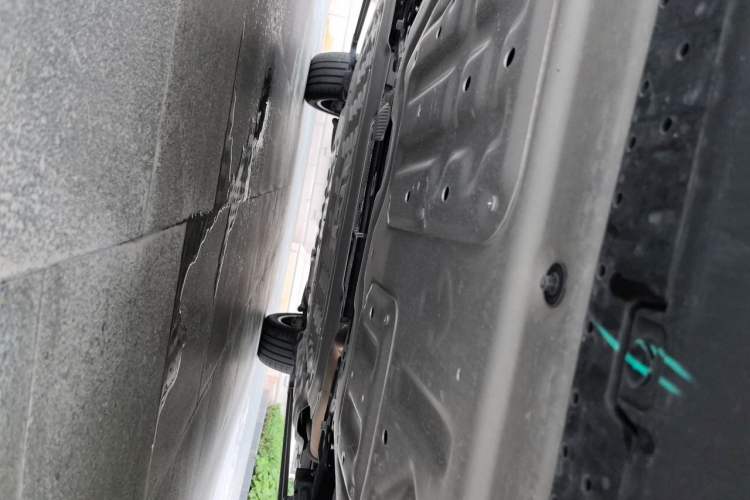Used Zeekr 9X 2025 Hyper Edition Chassis Front