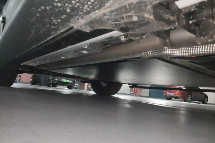 Used Zeekr 9X 2025 Hyper Edition Chassis Rear Left