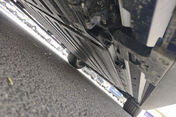 Used Zeekr 9X 2025 Hyper Edition Chassis Rear Right