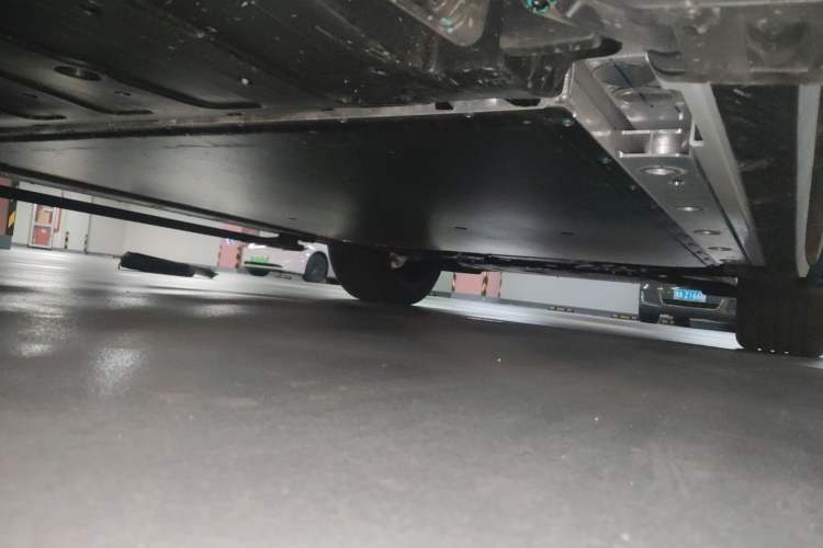 Used Zeekr 9X 2025 Hyper Edition Chassis Rear Right