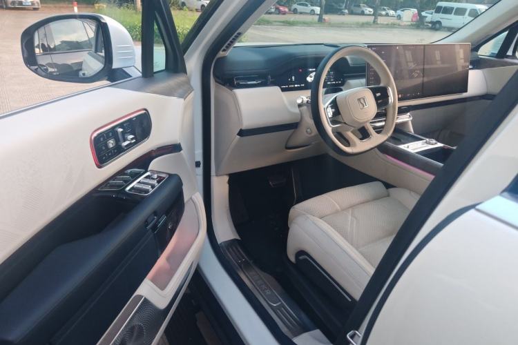 Used Zeekr 9X 2025 Ultra Edition 70kWh Driver Seat