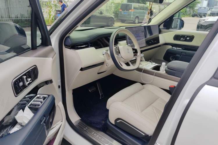 Used Zeekr 9X 2025 Ultra Edition 70kWh Driver Seat