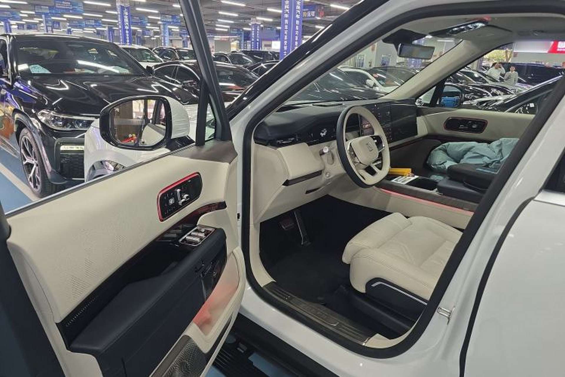 Used Zeekr 9X 2025 Ultra Edition 70kWh Driver Seat