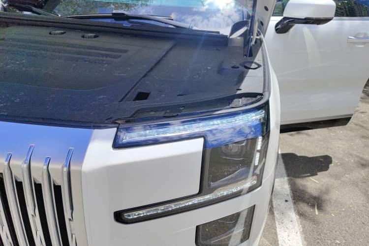Used Zeekr 9X 2025 Hyper Edition Engine Bay Left