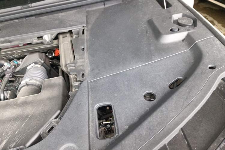 Used Zeekr 9X 2025 Ultra Edition 70kWh Engine Bay Left
