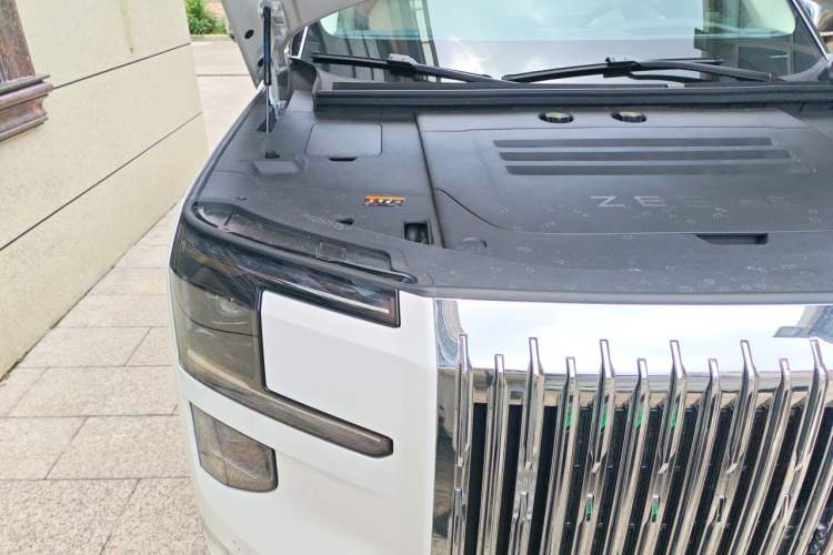 Used Zeekr 9X 2025 Hyper Edition Engine Bay Right